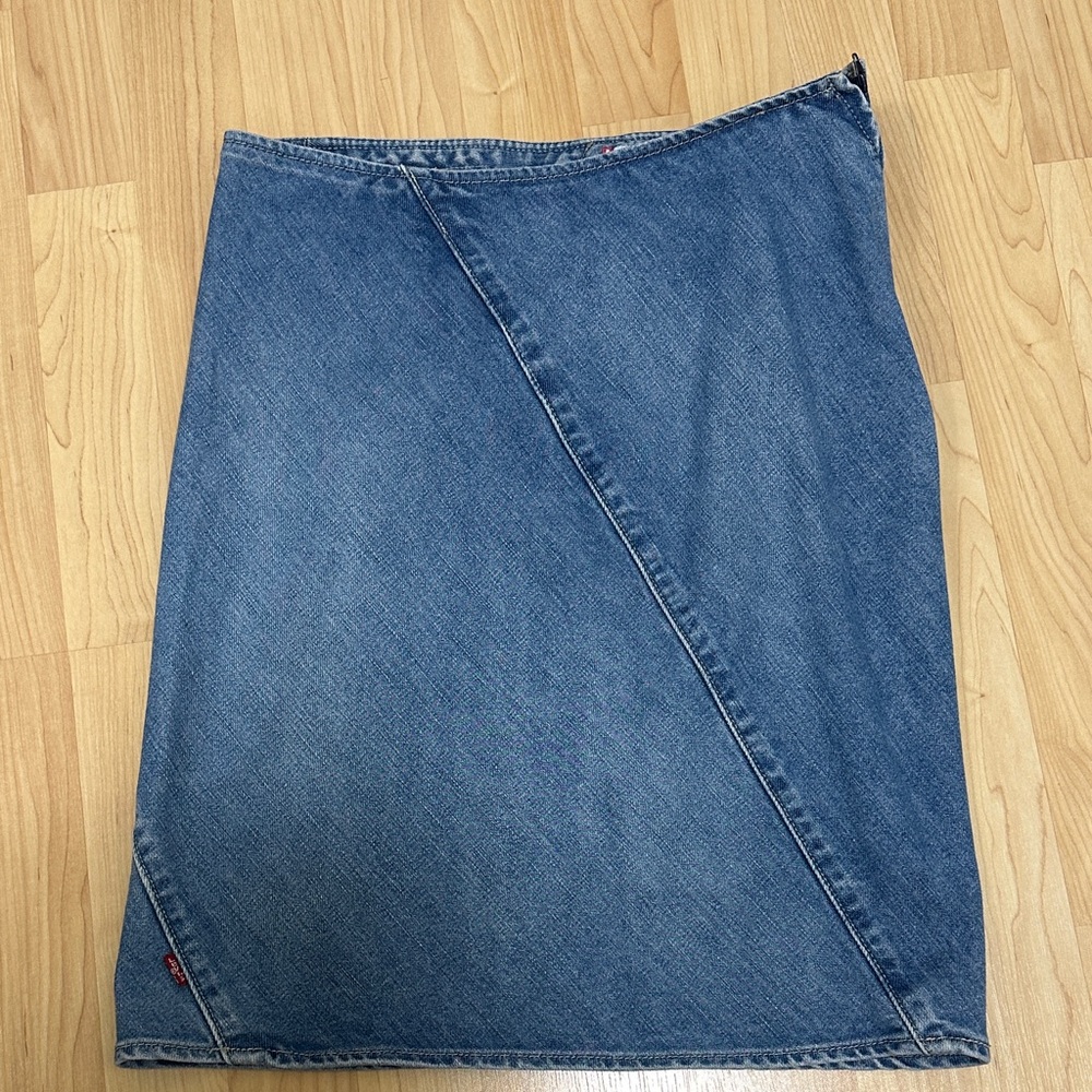 Levi’s Denim Blue Skirt